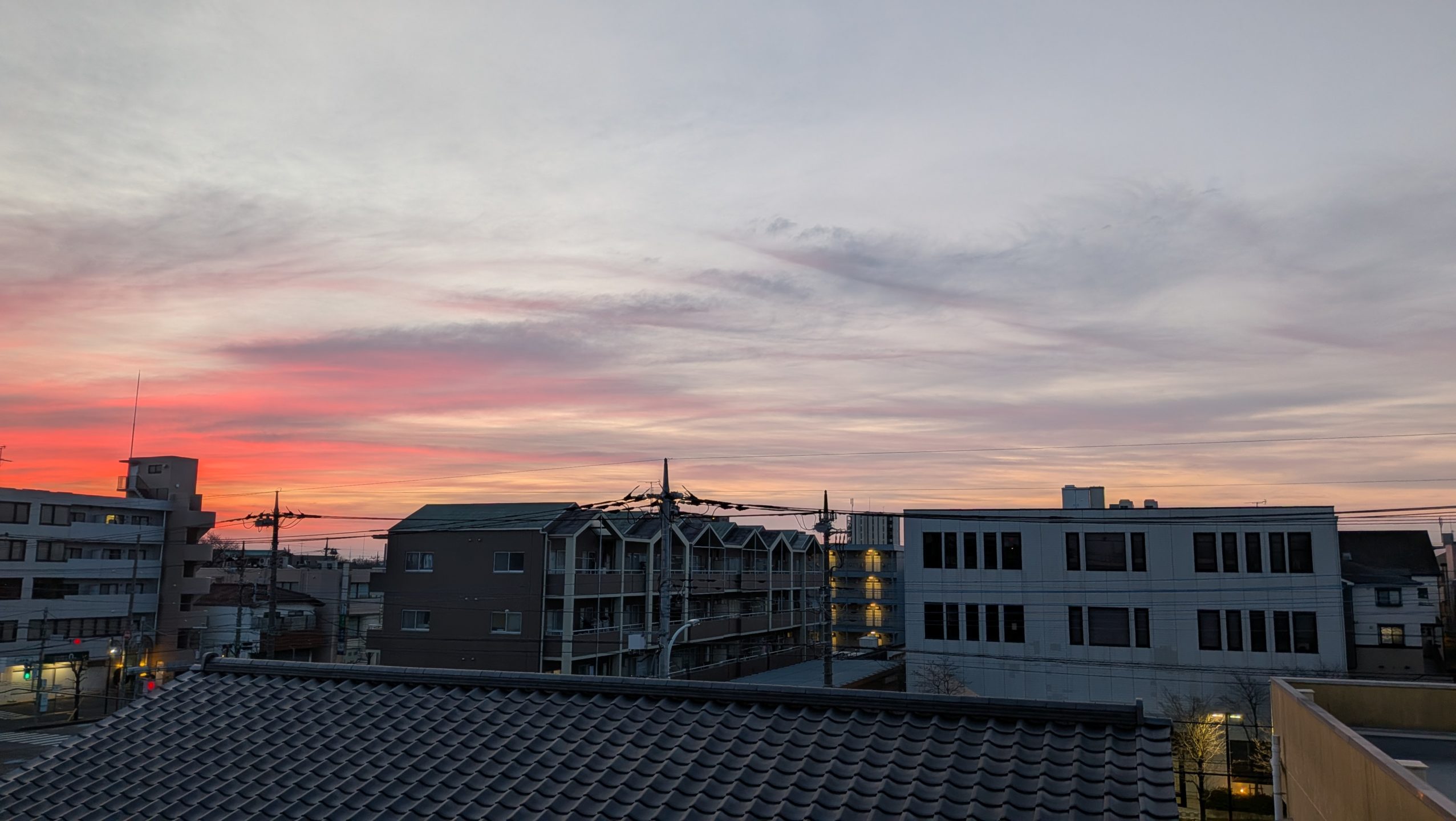 朝の空